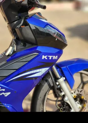 Nouveau KTM Duke 125 2026 Bleu