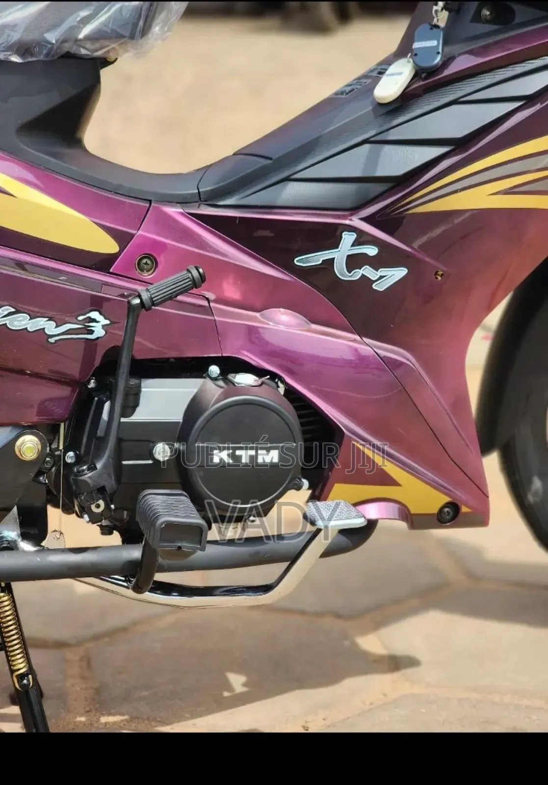 Nouveau KTM Duke 125 2026 Violet