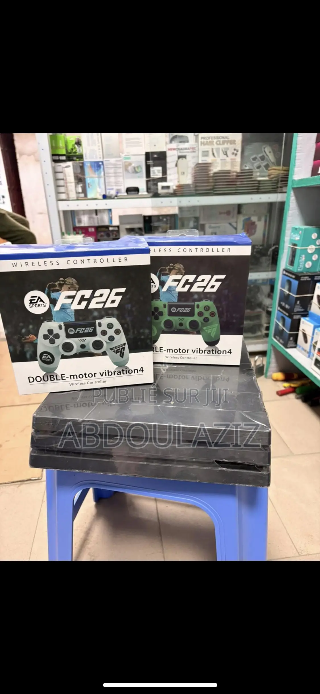 Ps4 Pro Craqué 20 Jeux Deux Manettes Personnalisées Pri