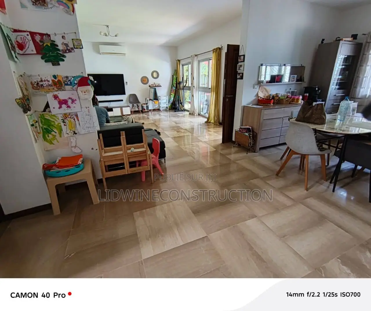 3chbre Villa dans Cocody à Vendre