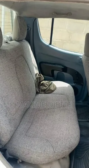 Mitsubishi L200 Double Cab 2.5 136hp 4WD 2012 Blanc