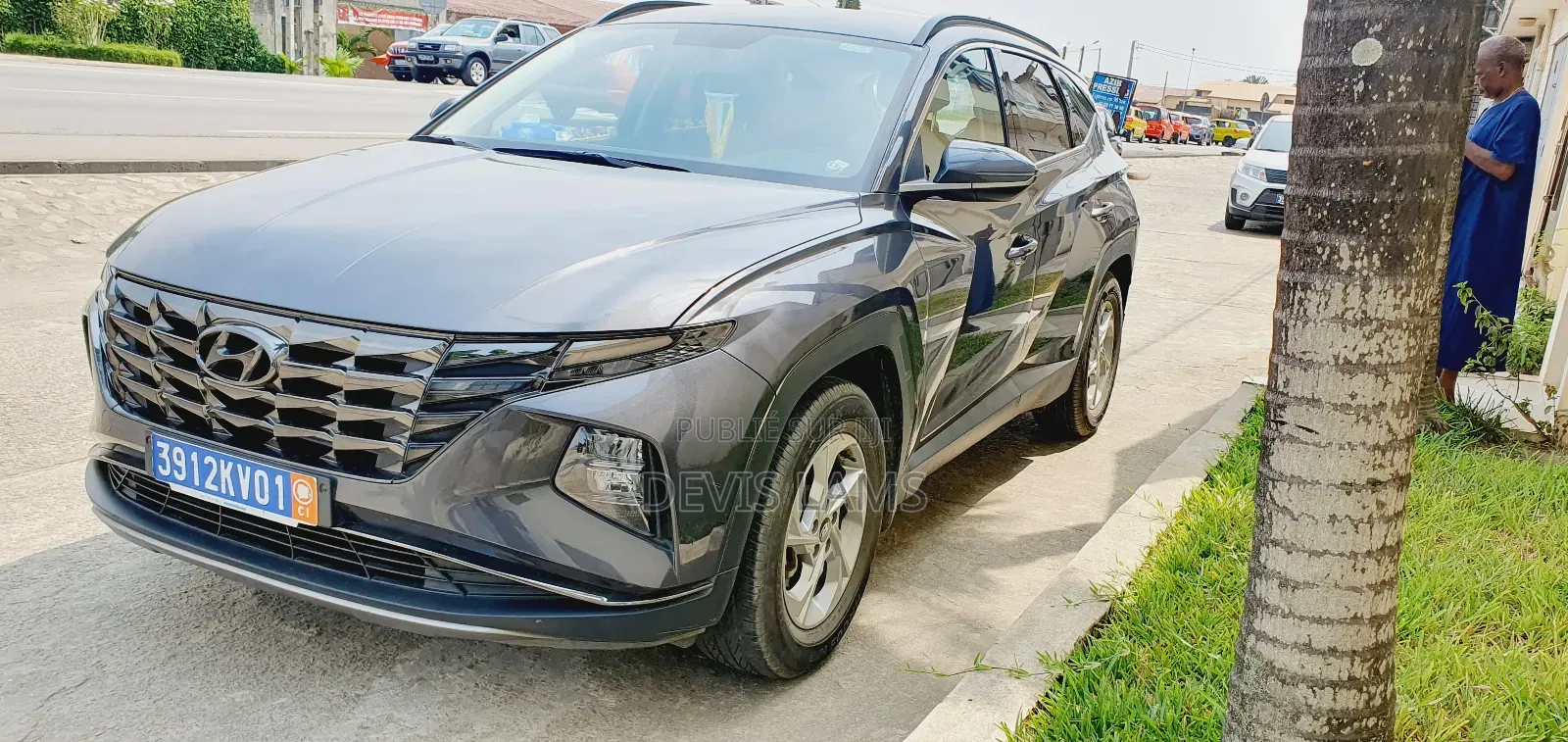 Hyundai Tucson SE 2021 Gris