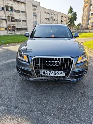 Audi Q5 2.0T Premium AWD quattro 2018 Bleu