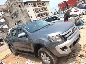 Ford Ranger Wildtrak 2013 Gris