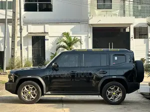 Nouveau Toyota Land Cruiser Prado 2025 Noir