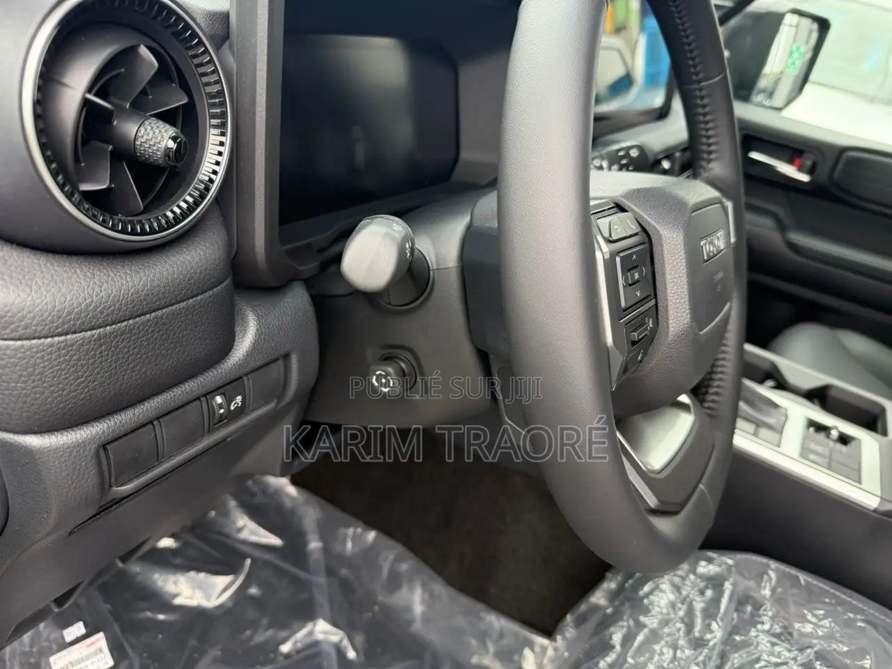 Nouveau Toyota Land Cruiser Prado 2025 Noir