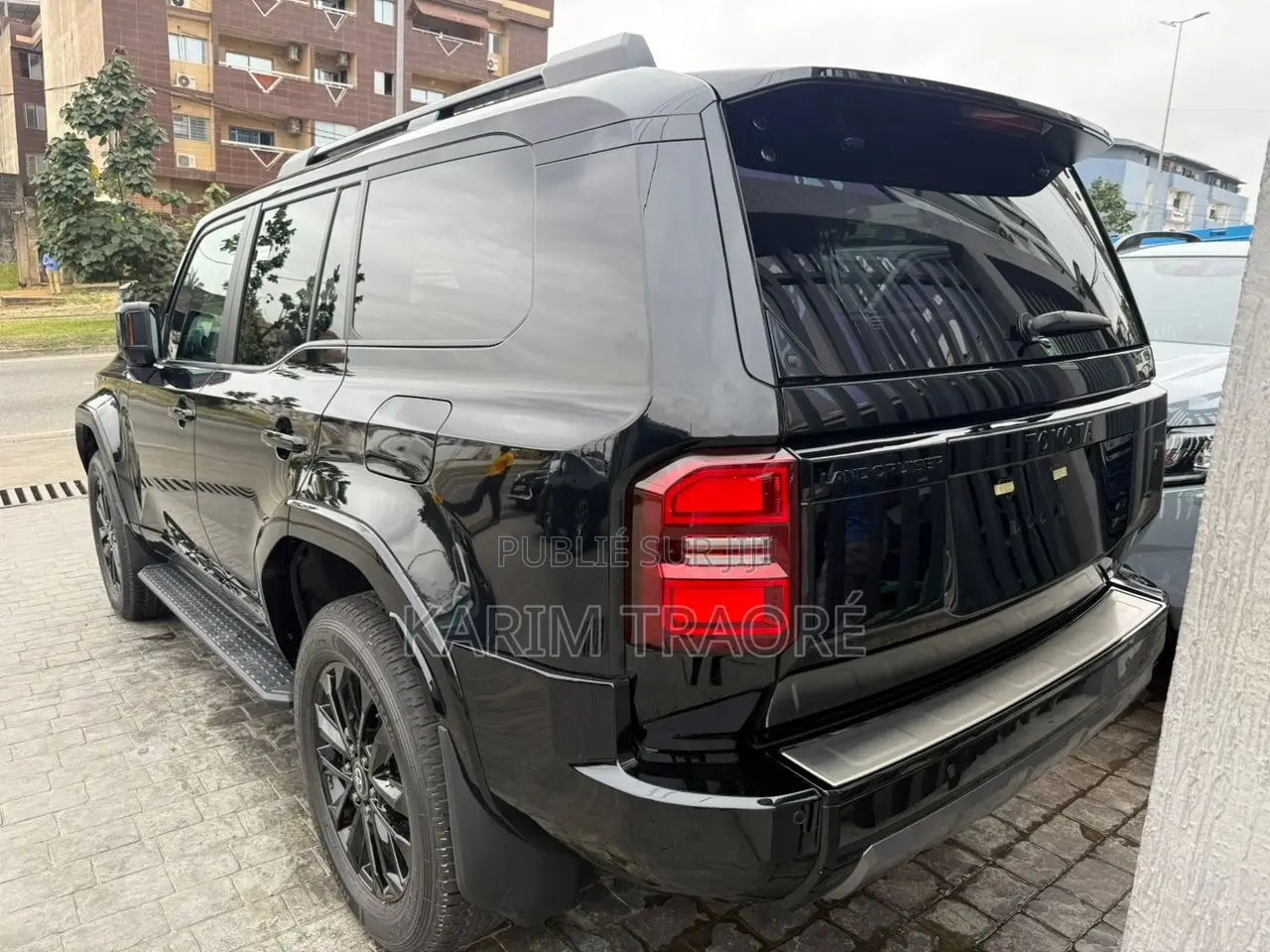 Nouveau Toyota Land Cruiser Prado 2025 Noir