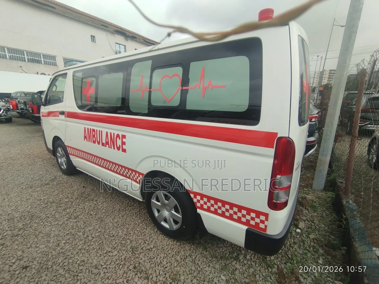 Nouveau Toyota HiAce 2025 Blanc