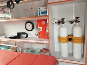 Nouveau Toyota HiAce 2025 Blanc