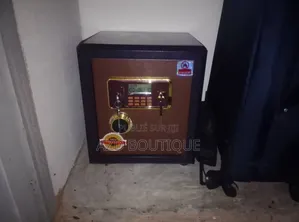 Coffre Fort Électronique 60/60cm Pour 50kg