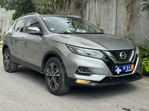 Nissan Qashqai 2018 Gris