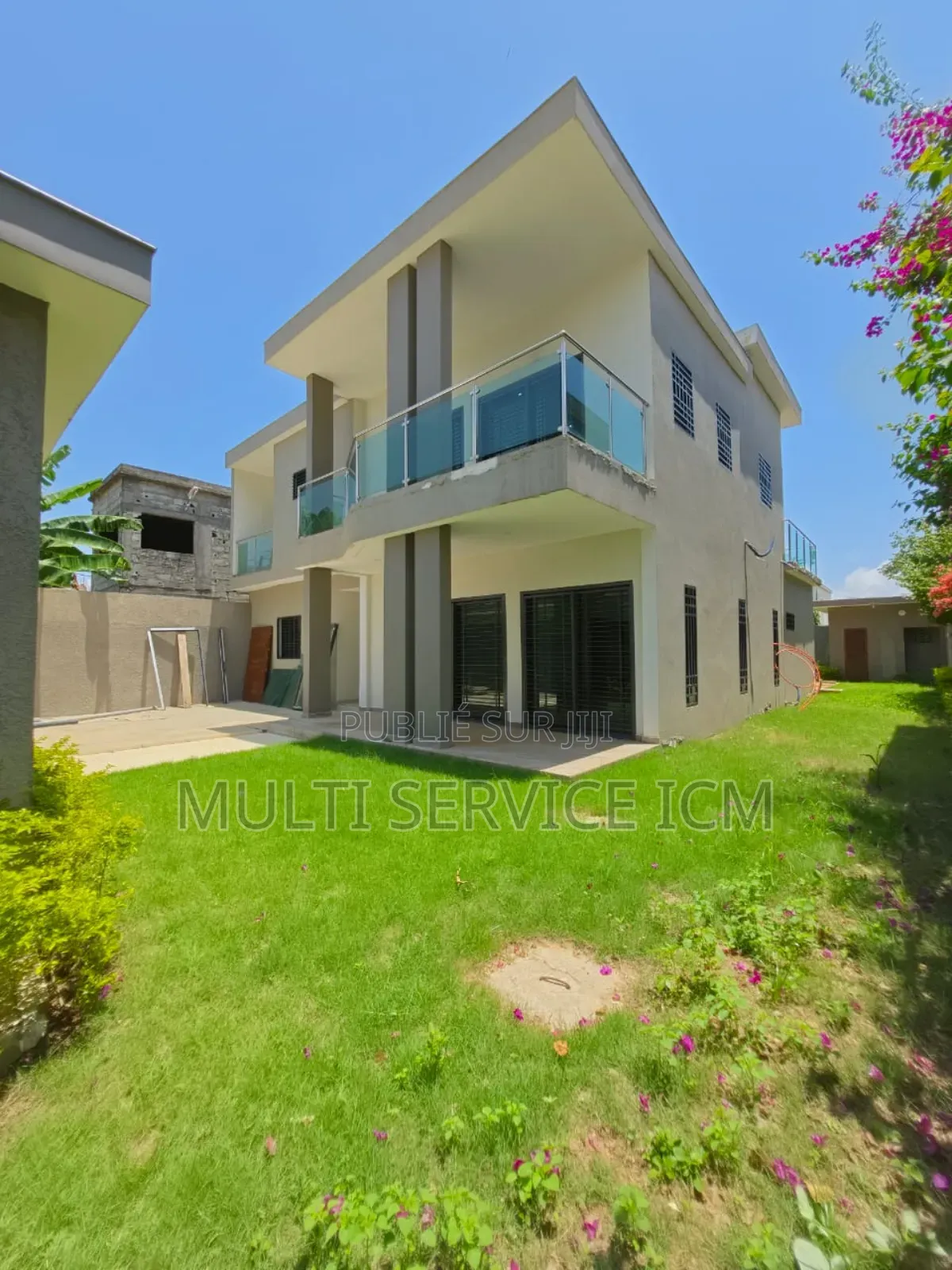 6chbre Duplex dans Ismaël Coulibaly, Cocody à Vendre