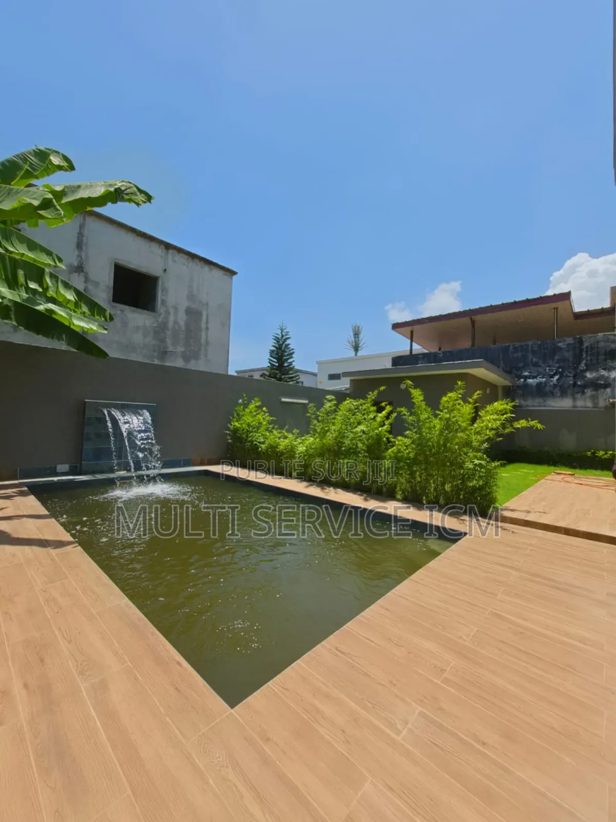 6chbre Duplex dans Ismaël Coulibaly, Cocody à Vendre