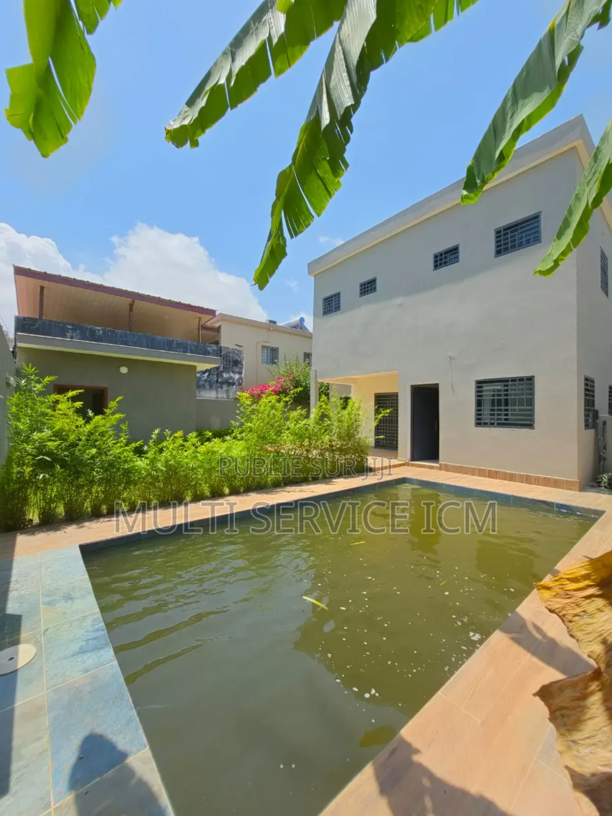 6chbre Duplex dans Ismaël Coulibaly, Cocody à Vendre