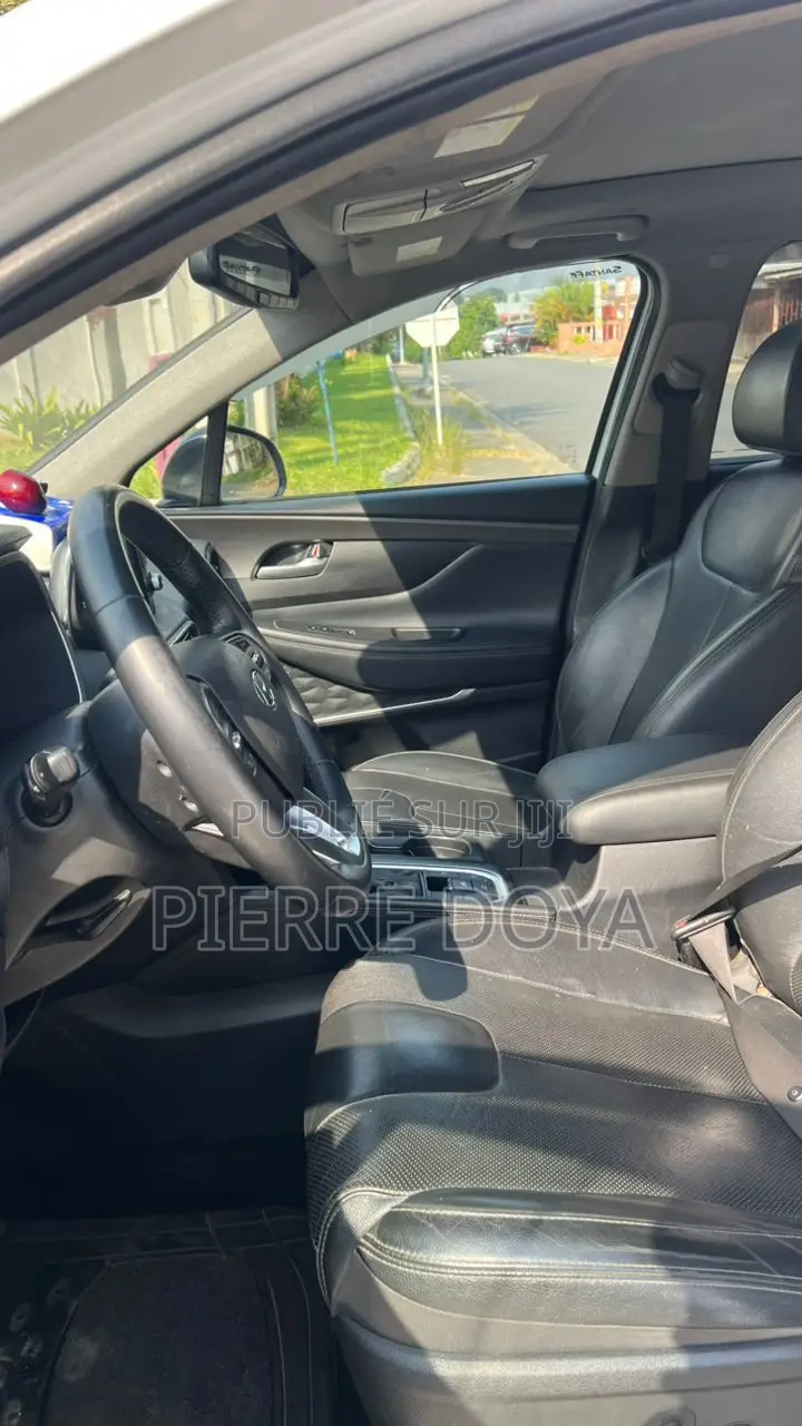 Hyundai Santa Fe Calligraphy 2021 Blanc cassé