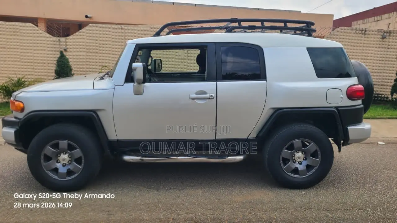 Toyota FJ Cruiser 2007 Gris