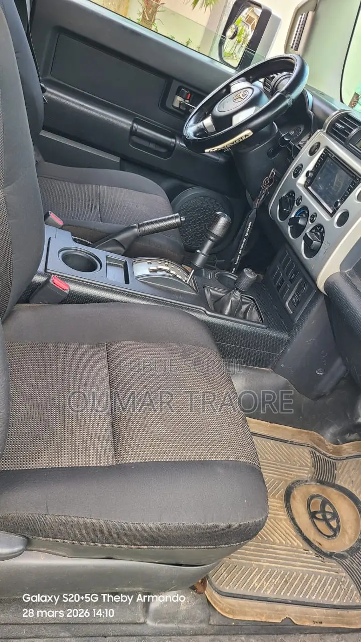 Toyota FJ Cruiser 2007 Gris