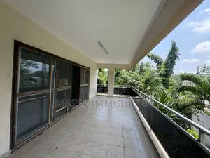 2chbre Appartement dans Massa Immobilier, Cocody à Louer