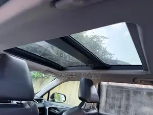 Toyota RAV4 XLE Premium AWD 2020 Noir