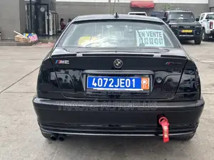 BMW 318i 1999 Noir