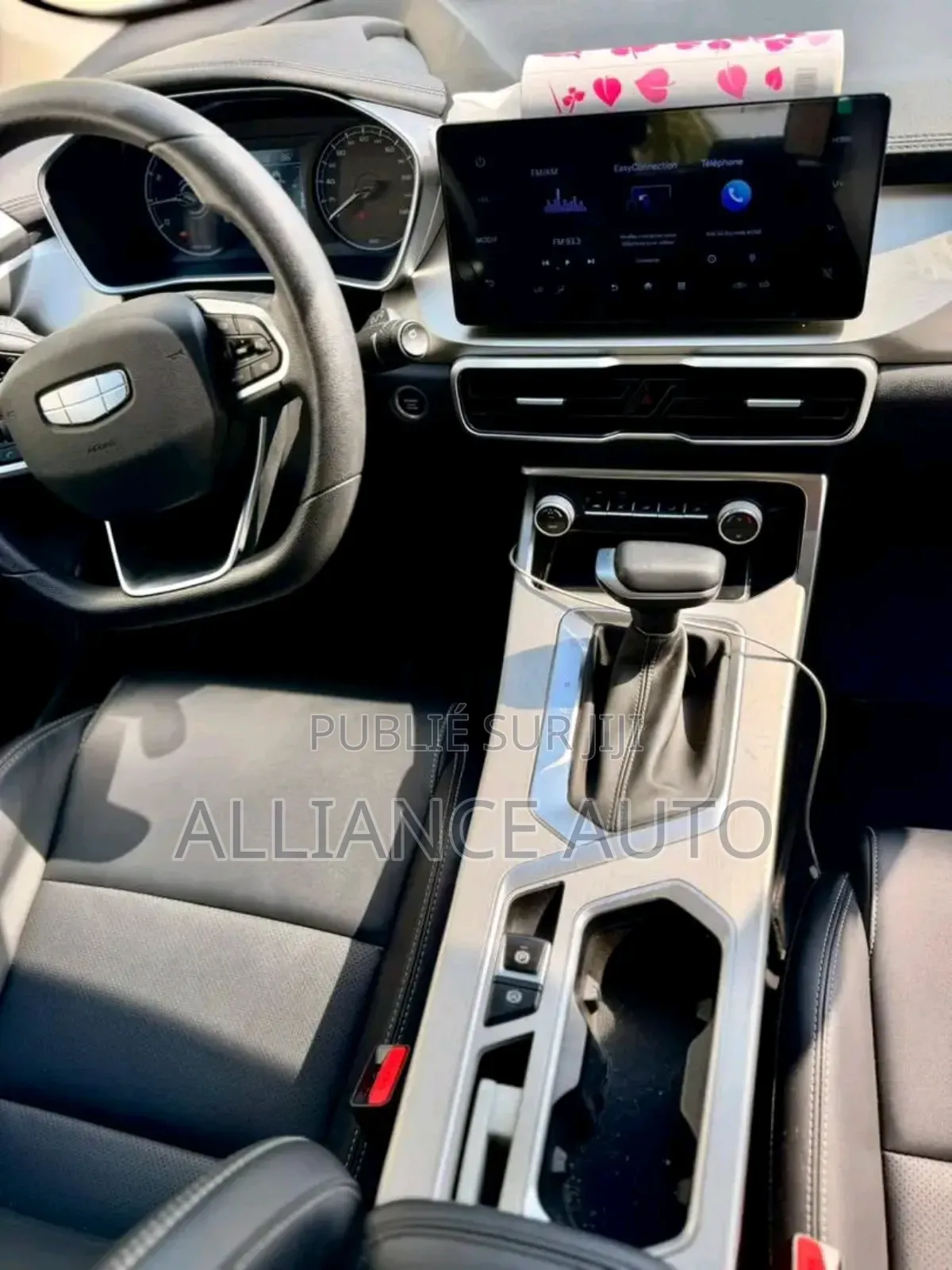 Nouveau Geely Coolray 2025 Bleu