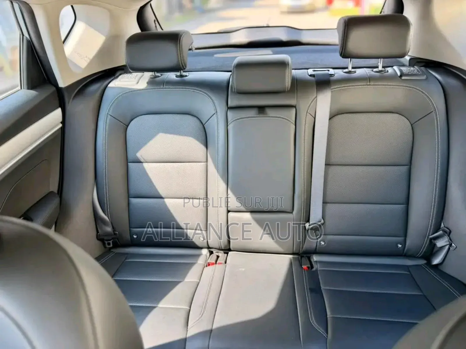 Nouveau Geely Coolray 2025 Bleu