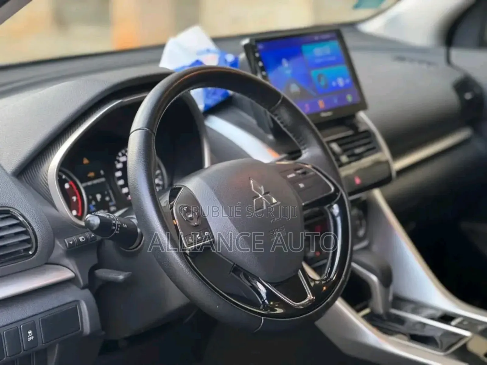 Mitsubishi Eclipse 2023 Noir