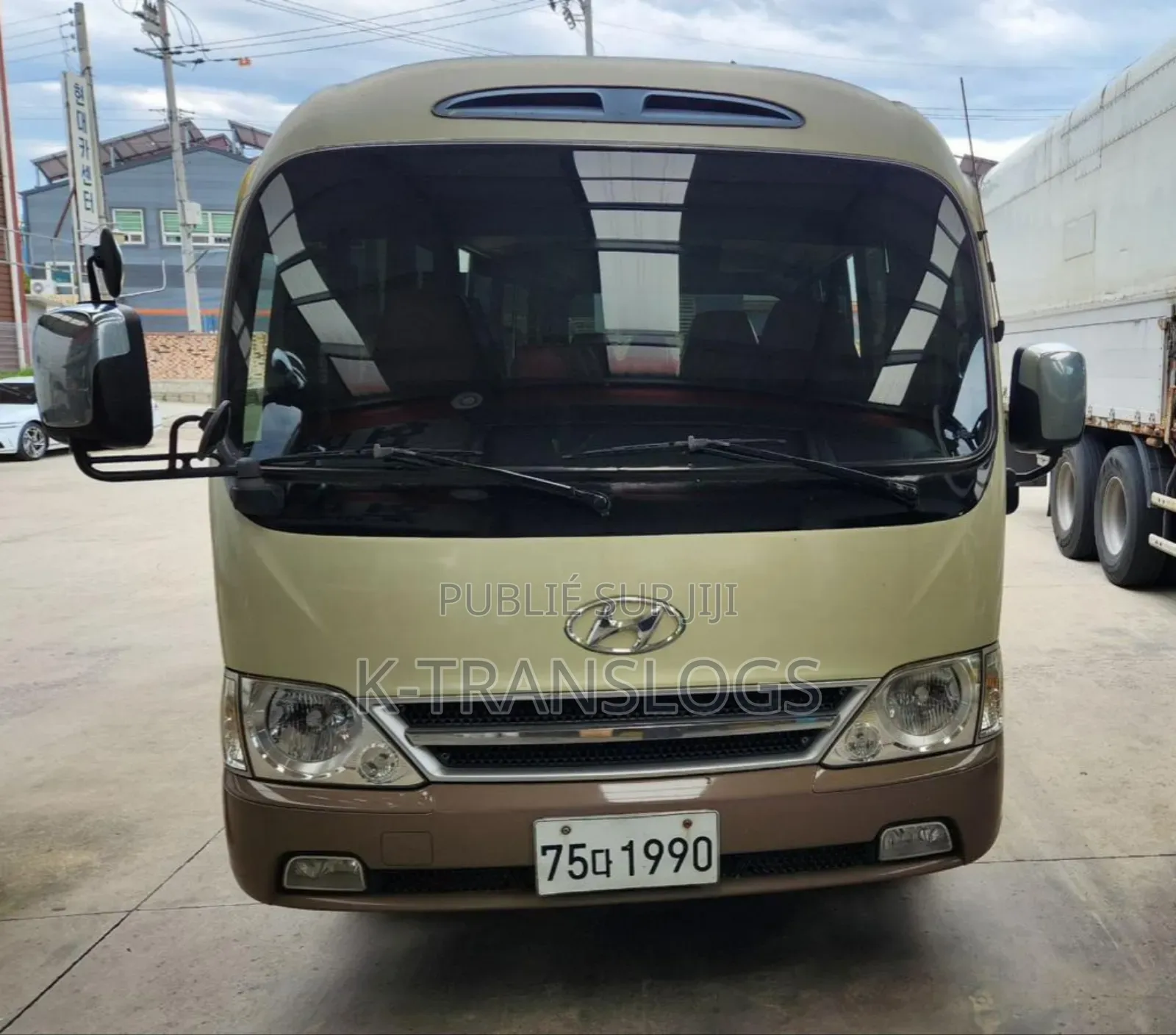 Hyundai County 2018 Beige