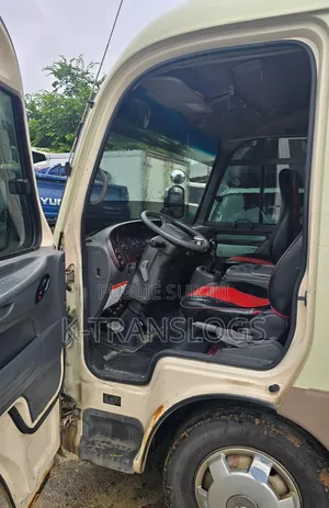 Hyundai County 2018 Beige