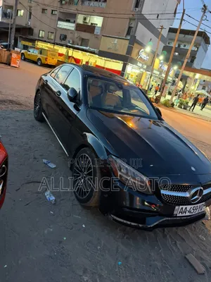 Mercedes-Benz C300 2020 Noir