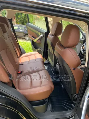 Nouveau Geely Azkarra 2024 Noir