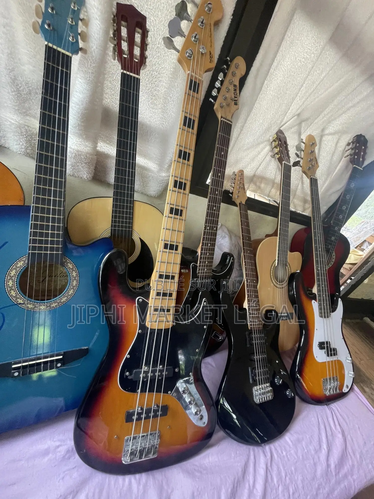 Guitare Sèche Et Folk