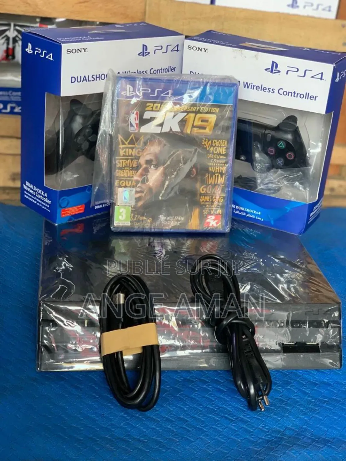 Console Sony Ps4 Pro + 1 Cd