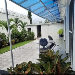 5chbre Duplex dans Beraka Corporation, Cocody à Vendre