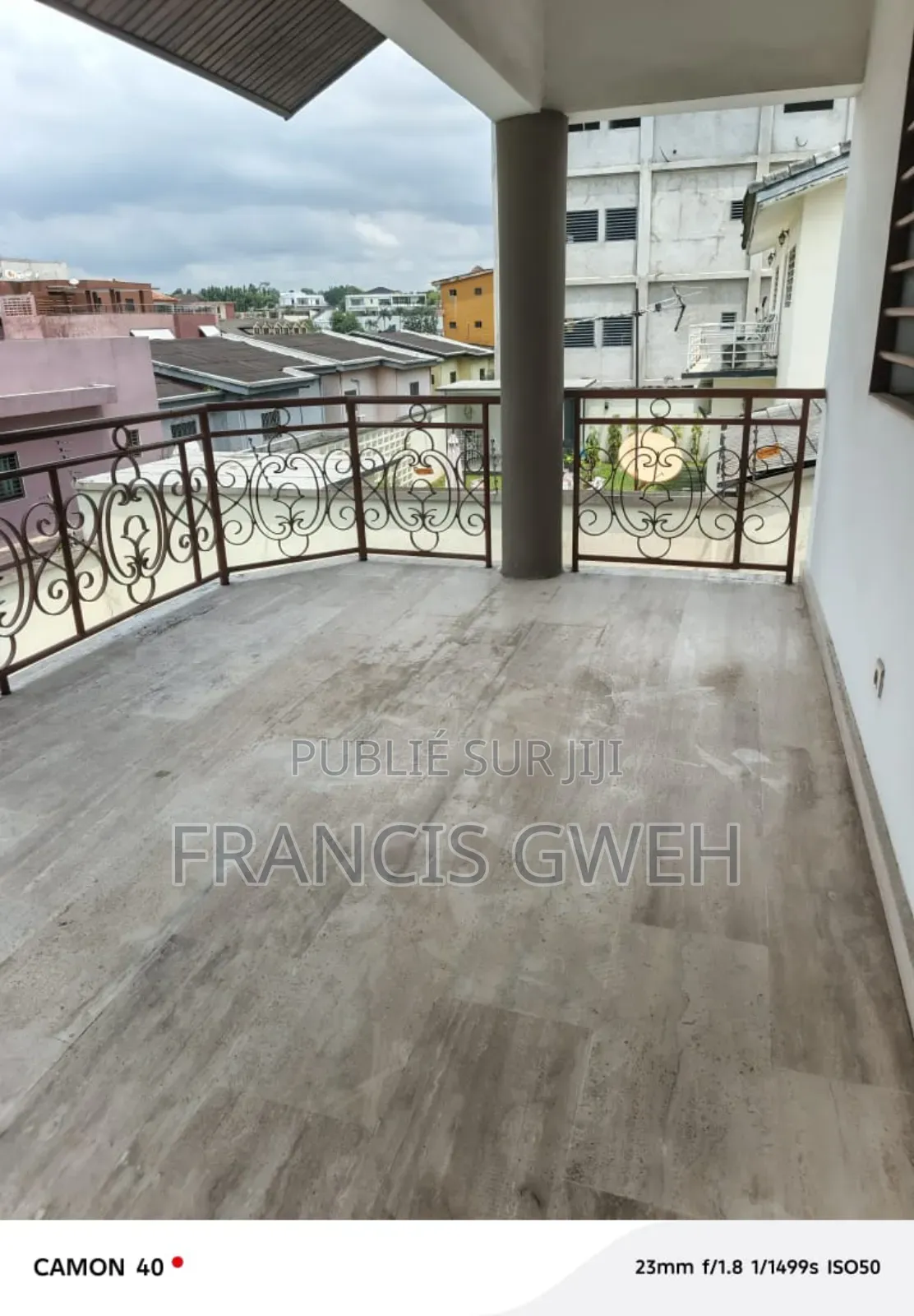 4chbre Duplex dans Francis Gweh, Cocody à Louer