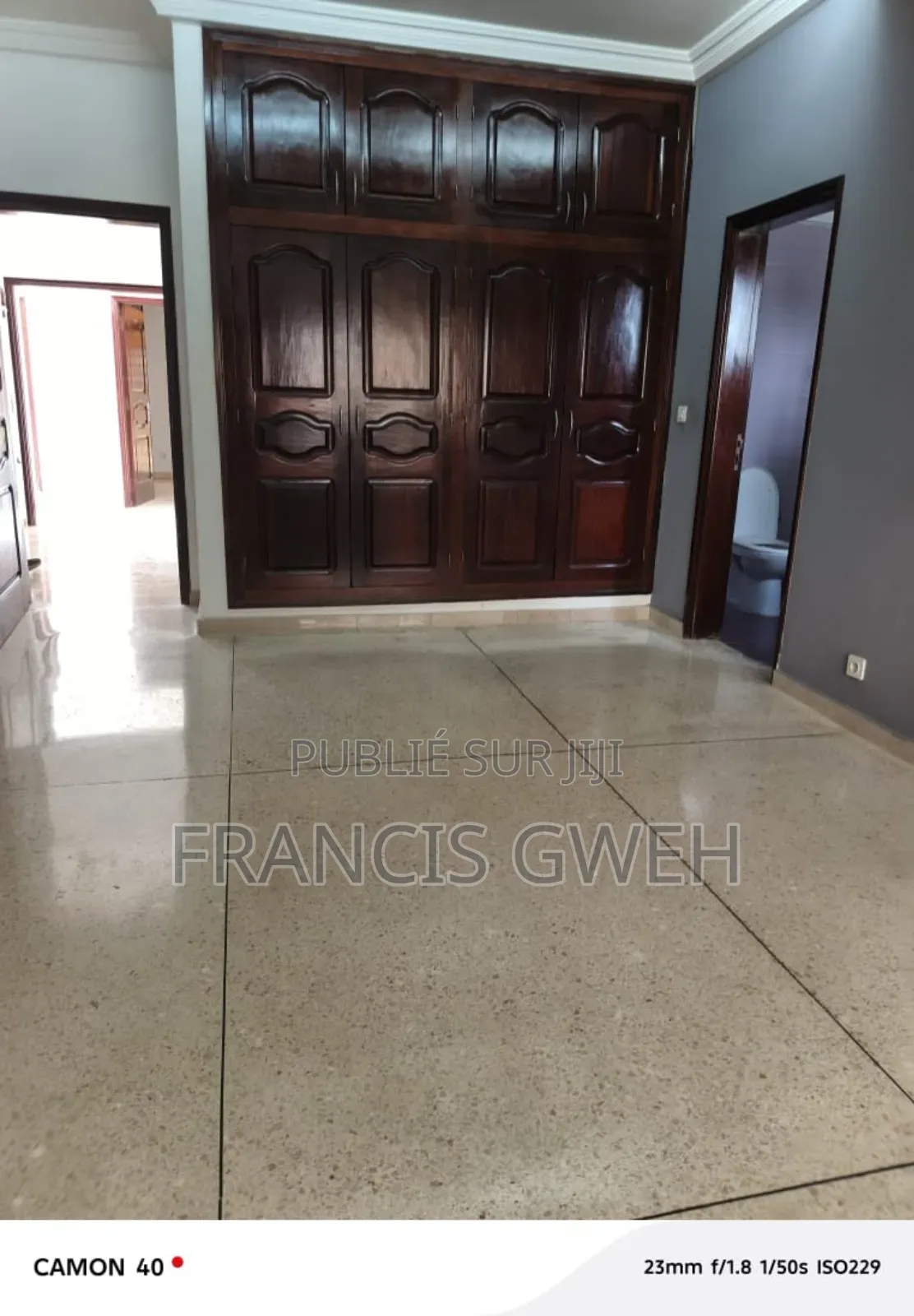 4chbre Duplex dans Francis Gweh, Cocody à Louer
