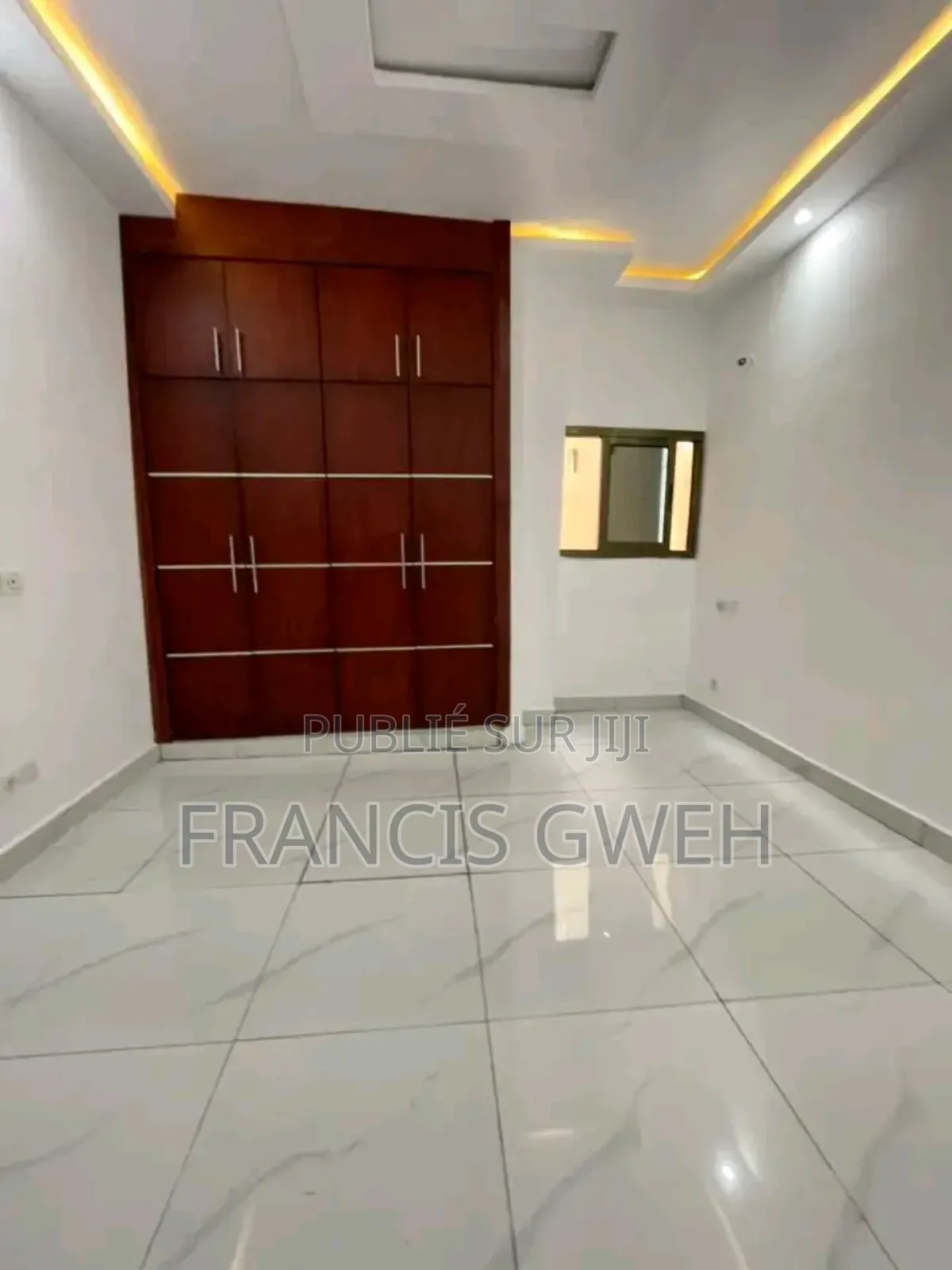 2chbre Appartement dans Francis Gweh, Cocody à Louer