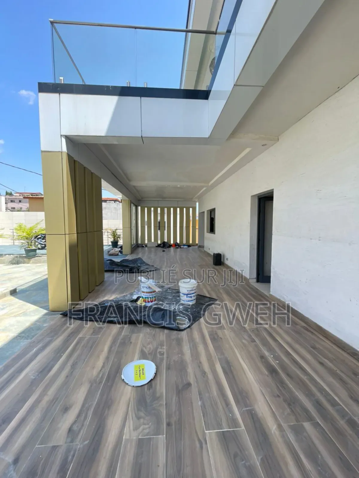 6chbre Duplex dans Francis Gweh, Cocody à Vendre