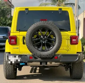 Jeep Wrangler 4xe 2025 Jaune