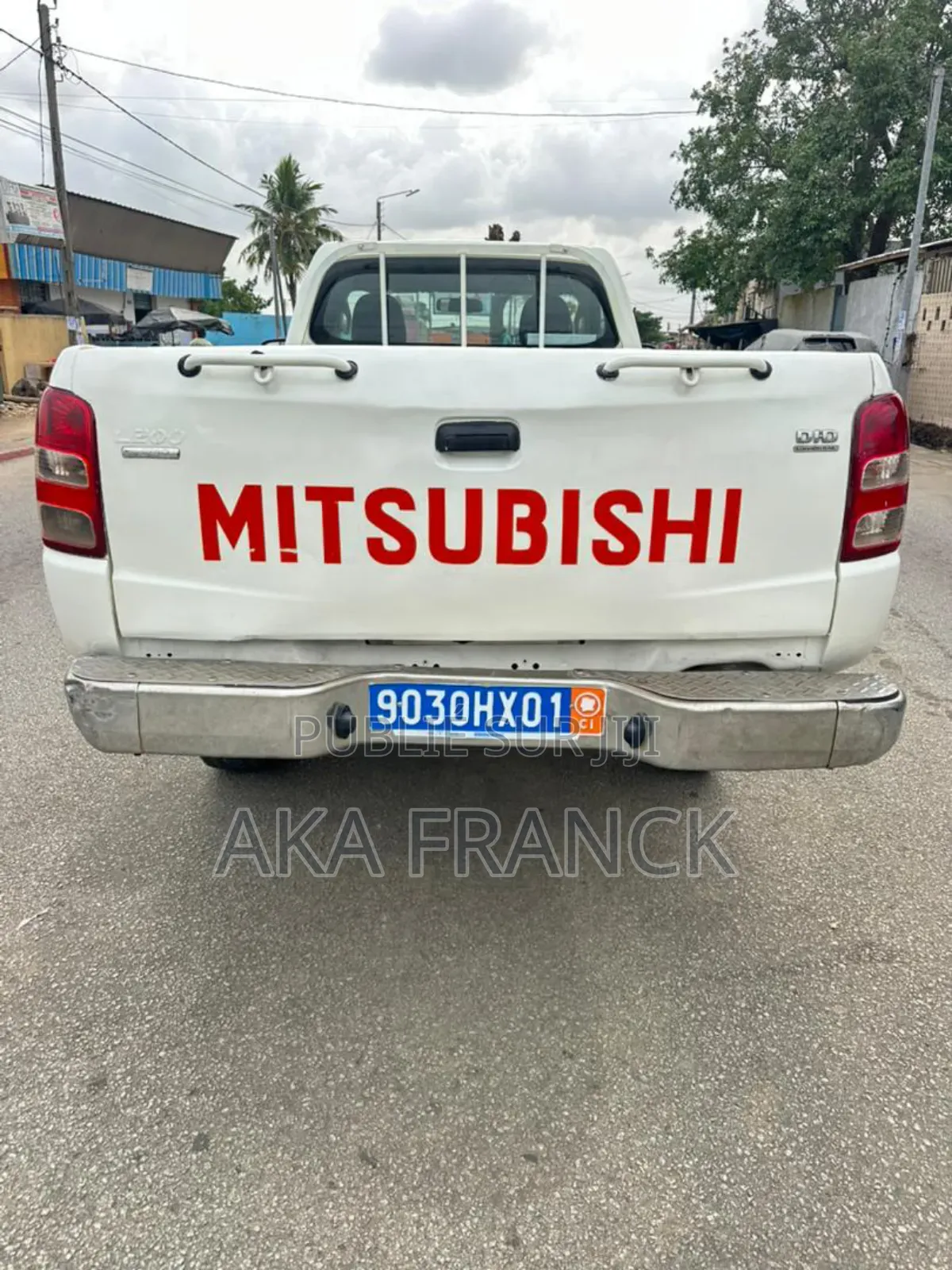 Mitsubishi L200 Club Cab 2.2 4WD 2017 Blanc