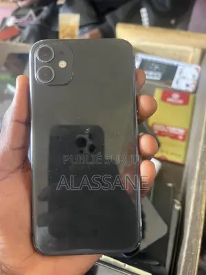 Apple iPhone 11 64 GB Bleu