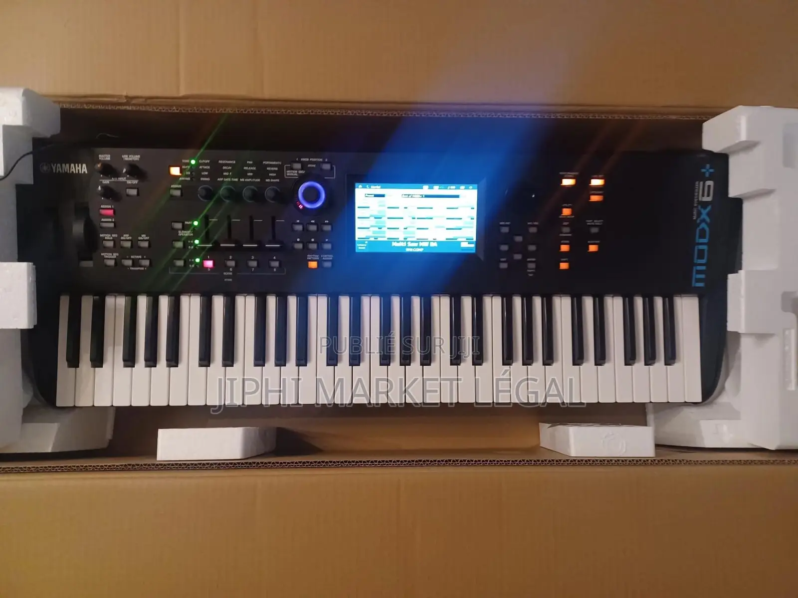 Piano Clavier Synthetiseur Midi Electronic Modx6+ Neuf Et Importer