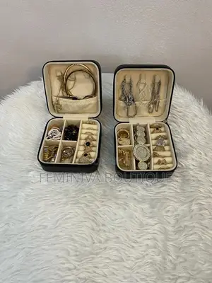 Boîte À Bijoux