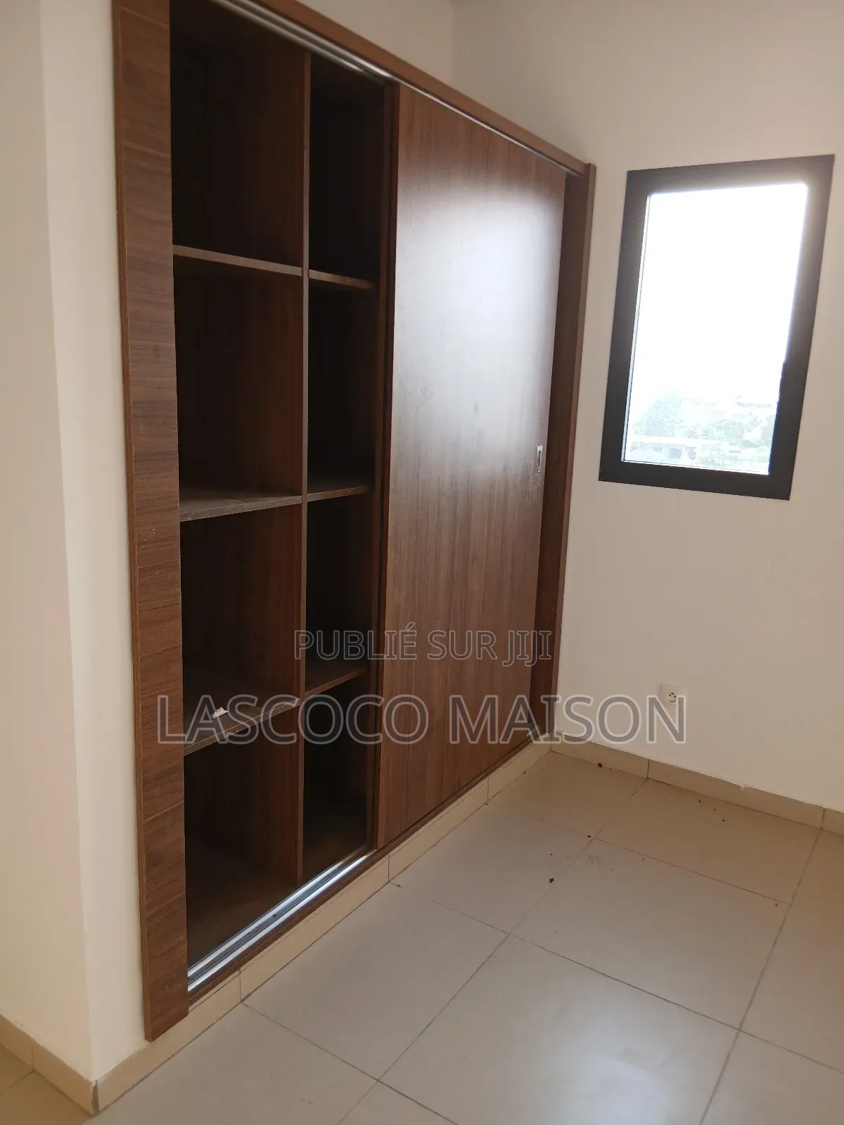 2chbre Appartement dans Lascoco Maison, Cocody à Louer