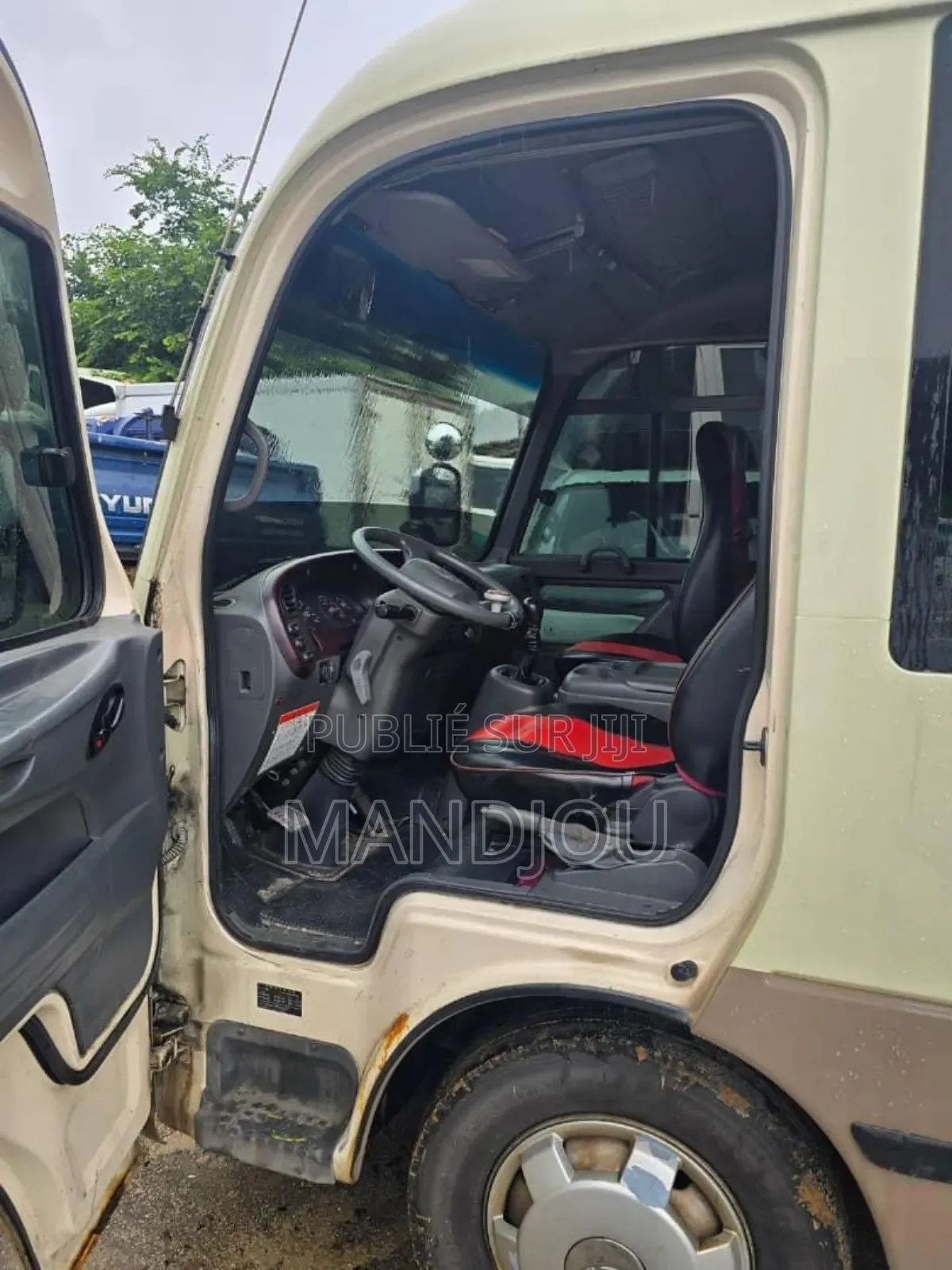 Hyundai County 2020 Gris