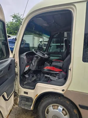 Hyundai County 2020 Gris