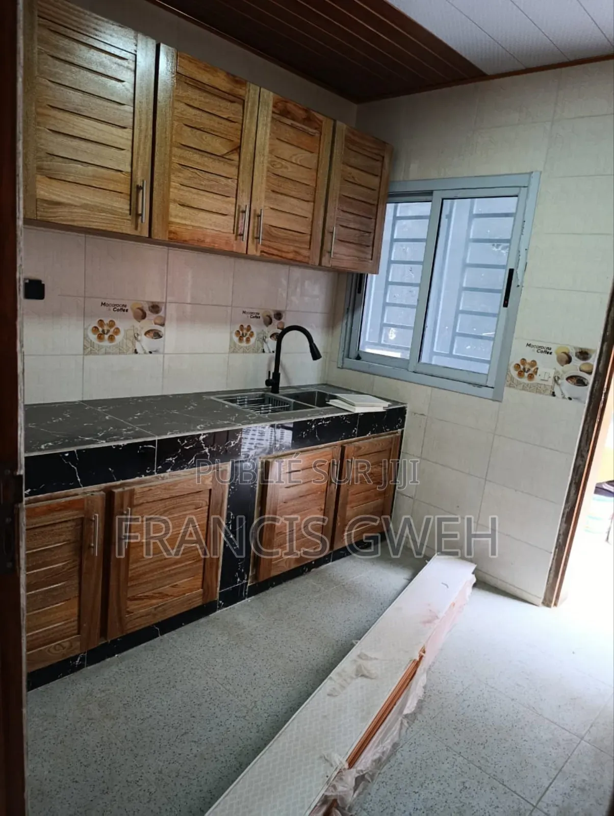 2chbre Villa dans Francis Gweh, Cocody à Vendre