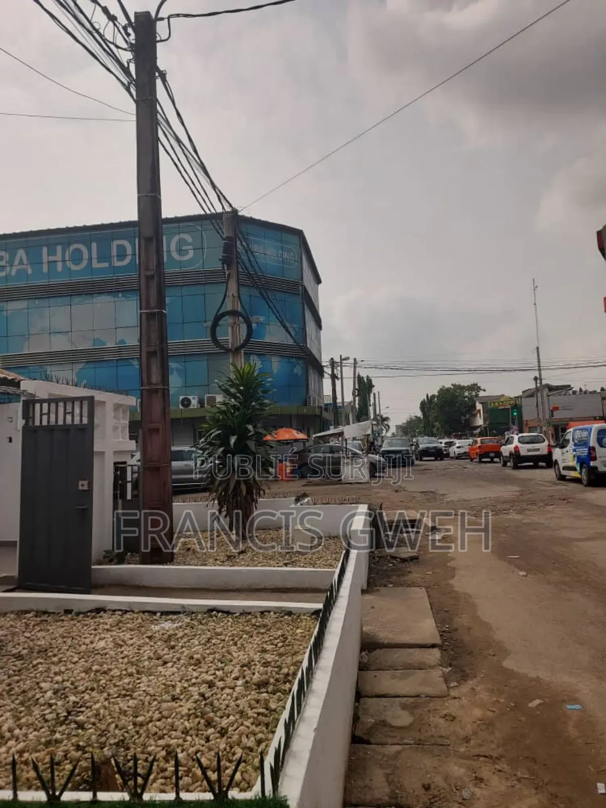 2chbre Villa dans Francis Gweh, Cocody à Vendre