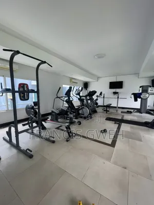 3chbre Appartement dans Francis Gweh, Cocody à Louer
