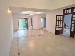 8chbre Villa dans Deux Plateaux à Louer